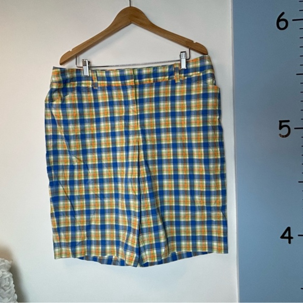 Jones New York Plaid Bermuda‎ Shorts 16 Women